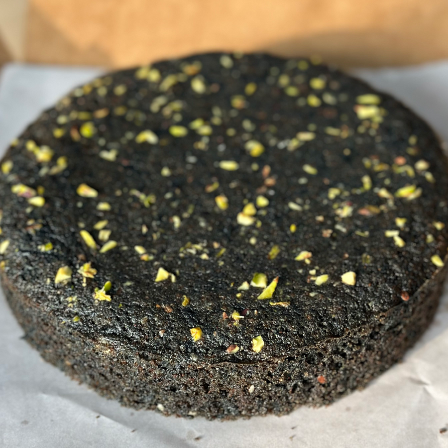 Bake the Perfect Black Carrot Sponge Cake: A Recipe for Radiant Skin and Healthy Eyes