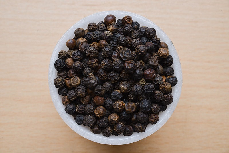 Kali Mirch Unveiled: A Simple Guide to Black Pepper’s Healing Powers in Ayurveda