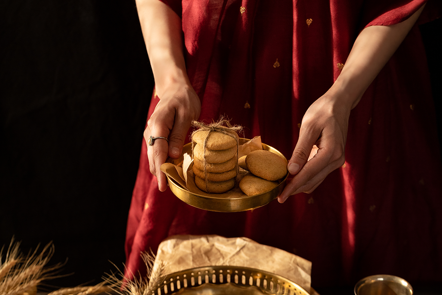 Experience the Healthy Gains of Café Swasthya's Atta Delight Cookies—Deliciously Nutritious!