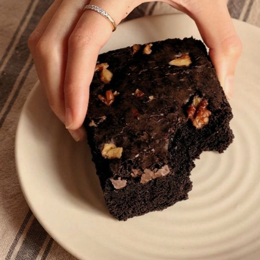 Gluten-Free & Sugarless Brownie